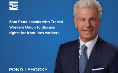 Sam Pond habla con el Sindicato de Trabajadores del Transporte para discutir los derechos de los trabajadores de primera línea